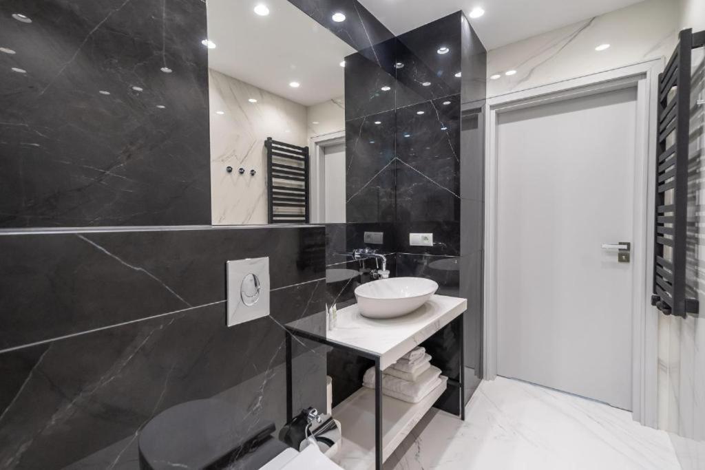 Luxury Apartments In Residence Maritime 미엥지즈드로예 외부 사진