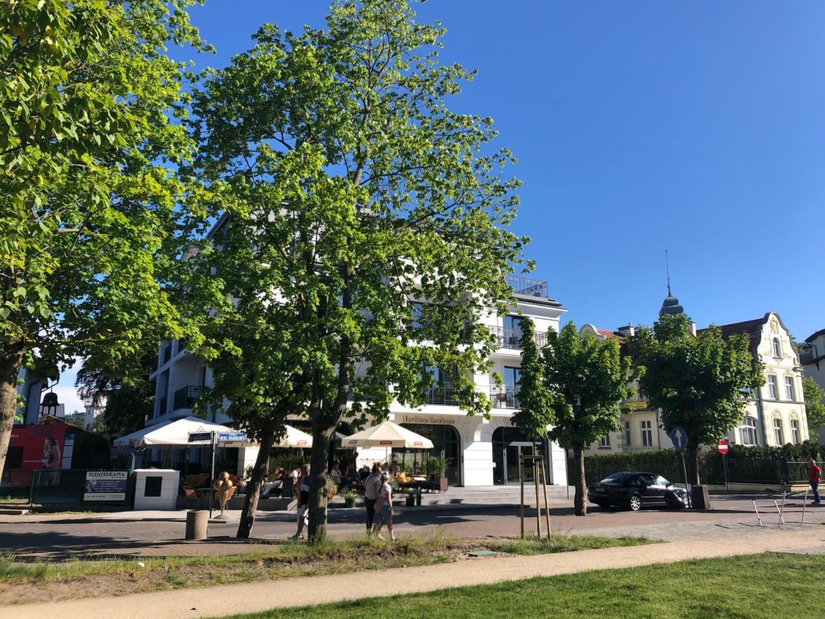 Luxury Apartments In Residence Maritime 미엥지즈드로예 외부 사진